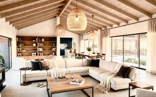 House For Sale in Klein Windhoek, Windhoek