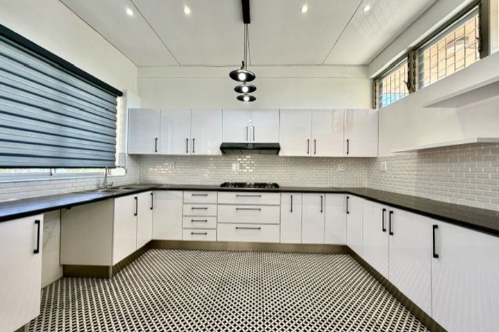 House For Sale in Klein Windhoek, Windhoek