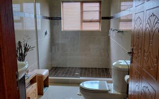 House For Sale in Henties Bay