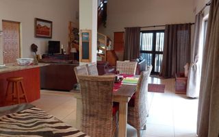 House For Sale in Henties Bay