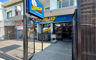 Office / Retail / Mixed Use For Sale in Klein Windhoek, Wind...