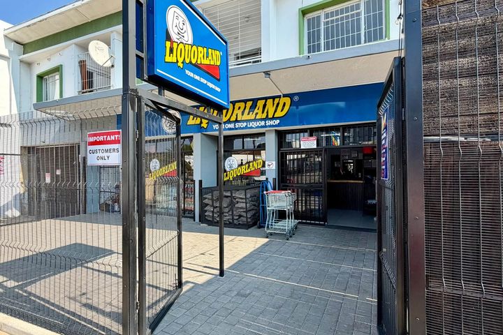 Office / Retail / Mixed Use For Sale in Klein Windhoek, Windhoek