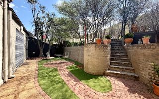 House For Sale in Klein Windhoek, Windhoek