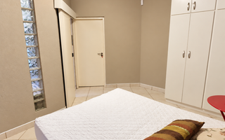 Townhouse To Rent in Long Beach