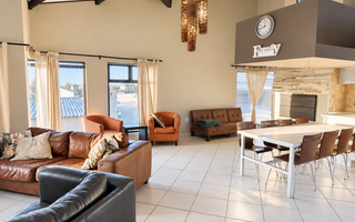 Townhouse To Rent in Long Beach