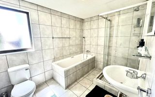 Apartment/Penthouse For Sale in Elisenheim, Windhoek
