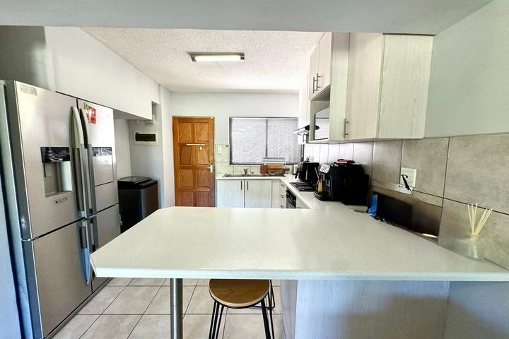 Apartment/Penthouse For Sale in Elisenheim, Windhoek