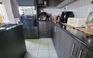 House For Sale in Academia, Windhoek