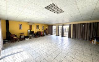 Office / Retail / Mixed Use For Sale in Windhoek West, Windh...