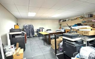 Office / Retail / Mixed Use For Sale in Windhoek West, Windh...