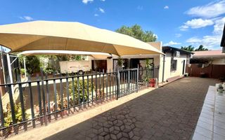 Office / Retail / Mixed Use For Sale in Windhoek West, Windh...