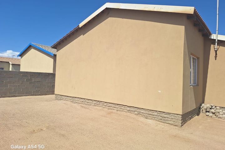 House For Sale in Matatura, Swakopmund